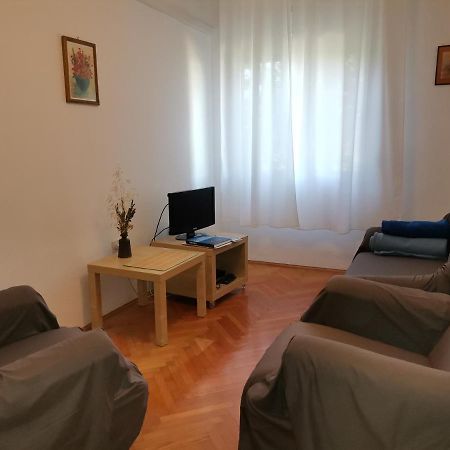 Edy Appartement Banjole Buitenkant foto
