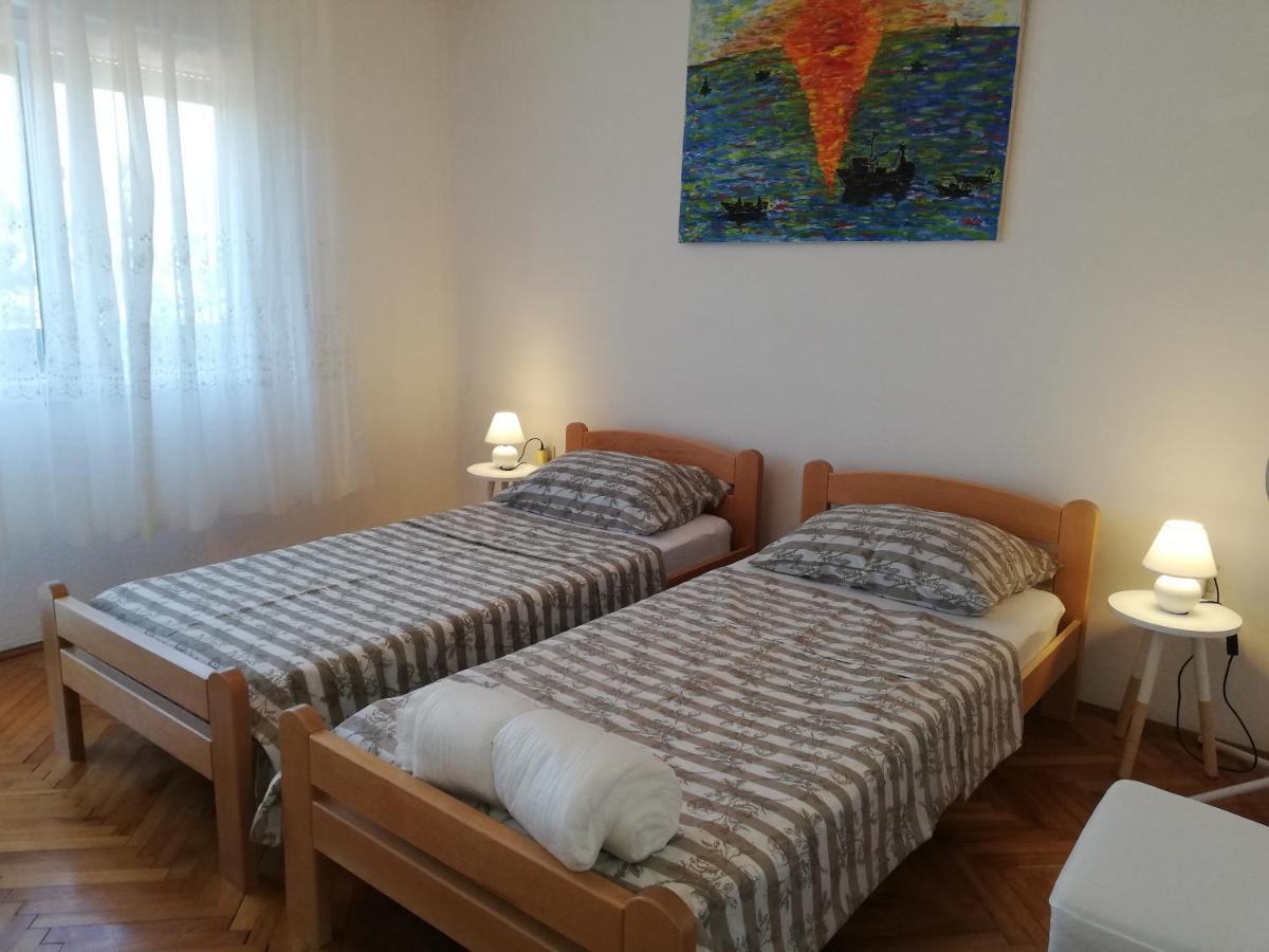 Edy Appartement Banjole Buitenkant foto