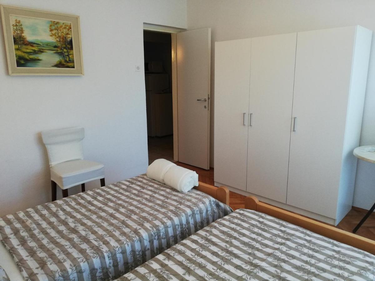 Edy Appartement Banjole Buitenkant foto