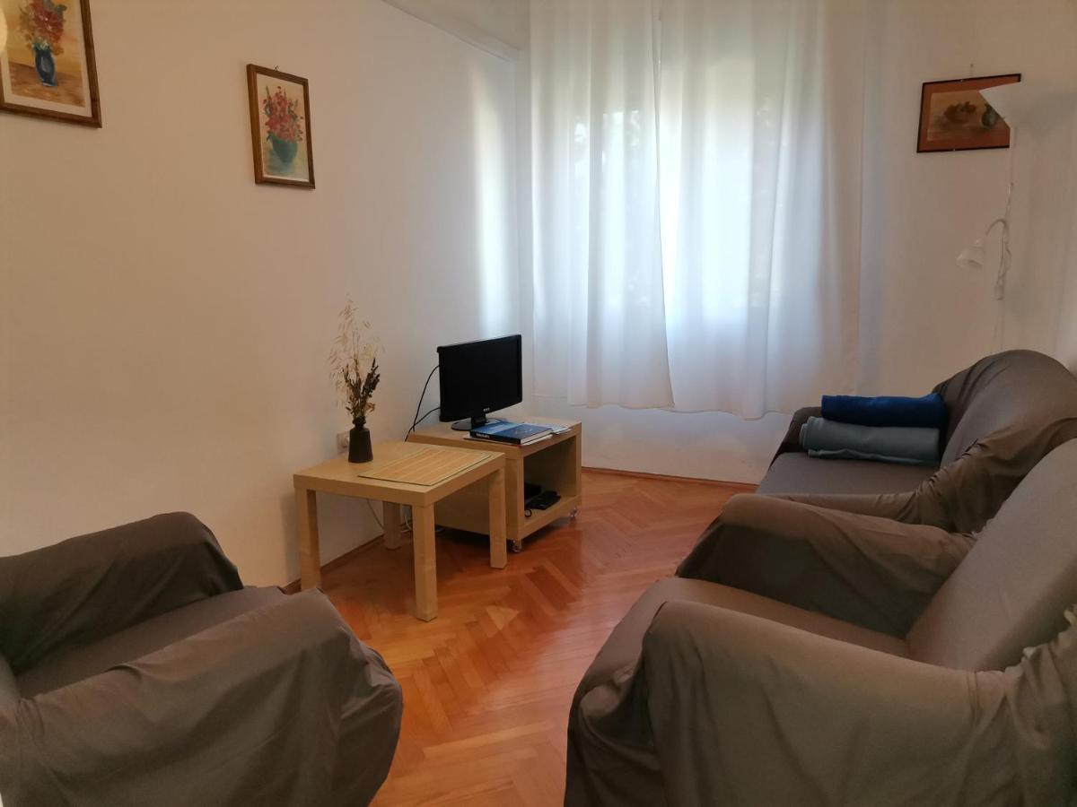Edy Appartement Banjole Buitenkant foto
